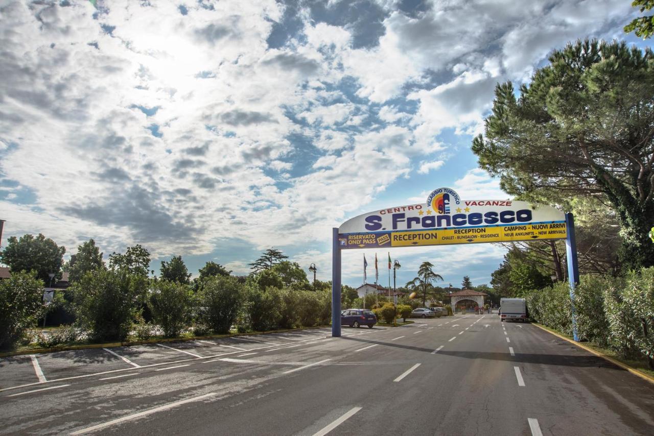 Albatross Mobile Homes On Camping San Francesco Duna Verde Εξωτερικό φωτογραφία
